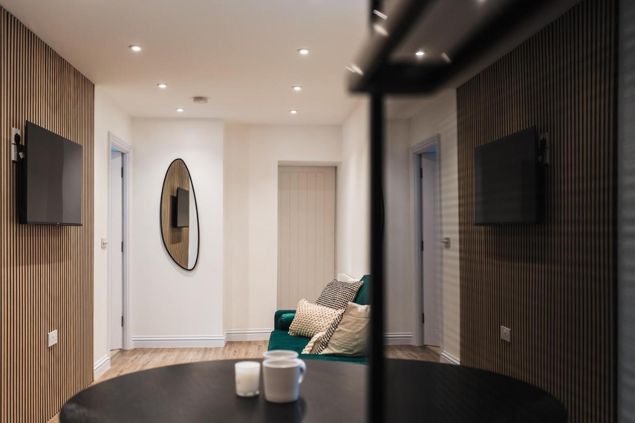 סומרטון Wych Cottage, Striking 2 Bed, Parking, Ground Floor Flat - Step Free מראה חיצוני תמונה